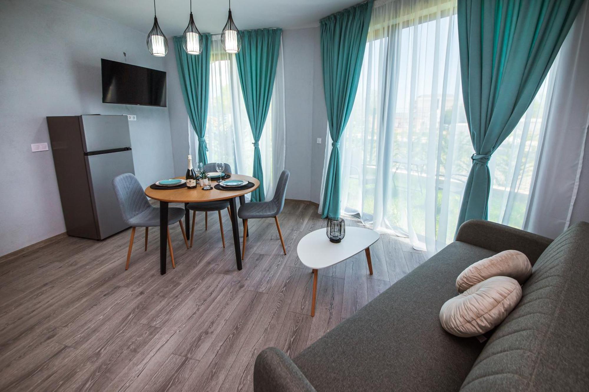 Athmospherevillaema Apartments Kranevo Buitenkant foto