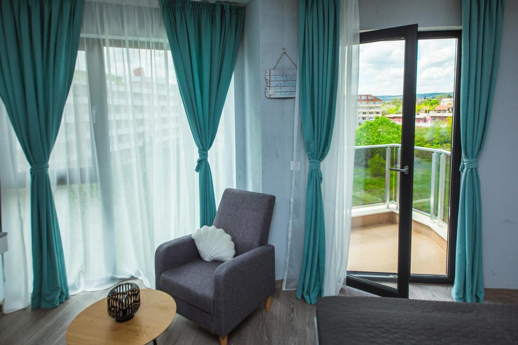 Athmospherevillaema Apartments Kranevo Buitenkant foto